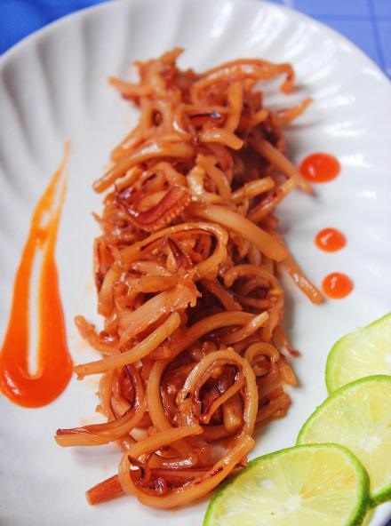 Mực khô rim me cho bữa tiệc thêm sôi động