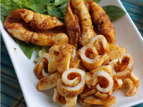 Mực một nắng nướng sả ớt
