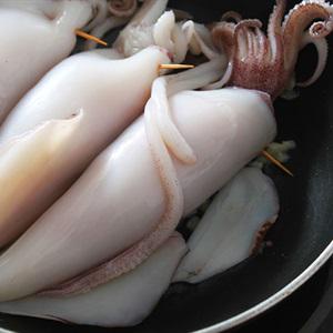 Cách làm mực nhồi thịt