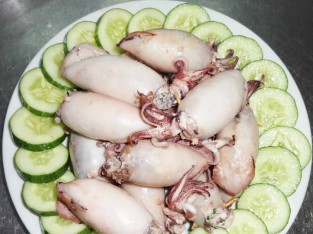 Mực nhồi tôm thịt chiên