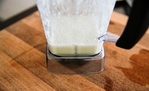 Mực ống nhồi cơm nướng tỏi thơm nức mũi