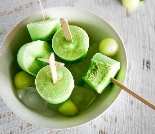 Mực ống nhồi cơm nướng tỏi thơm nức mũi