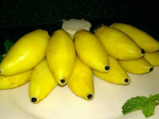 Mực ống nhồi hình nải chuối