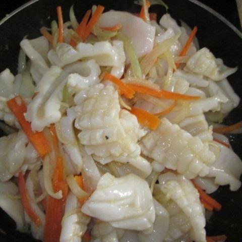 Cách làm mực sốt tương Hàn Quốc