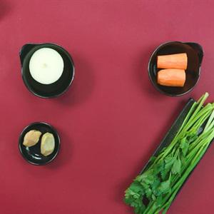 Cách làm mực trứng hấp hành gừng