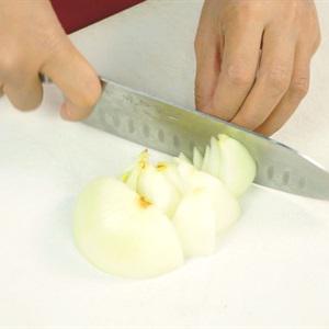 Cách làm mực trứng hấp hành gừng