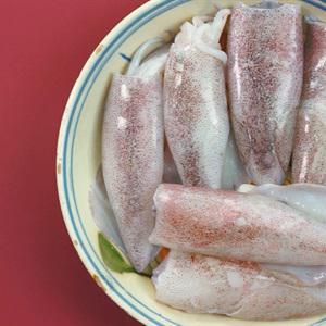 Cách làm mực trứng hấp hành gừng