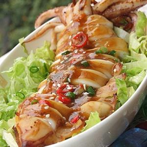 Cách làm mực tươi nướng sốt chua cay