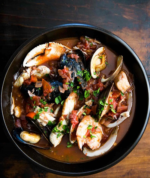 Mực xào cay kiểu Hàn Quốc ngon miễn chê