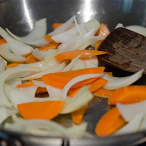 Cách làm mực xào cay kiểu Hàn Quốc