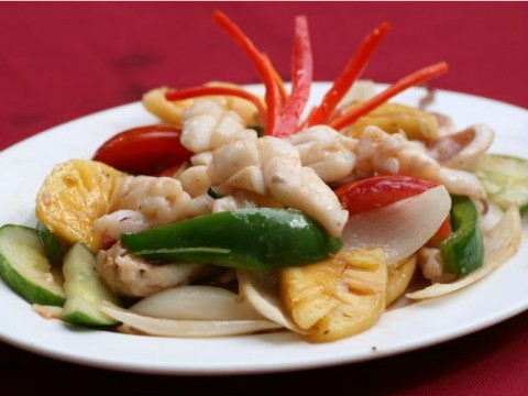 Mực xào chua ngọt
