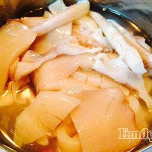 Cách làm mực xào hành tây