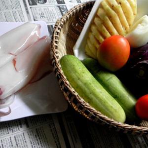 Cách làm mực xào rau củ