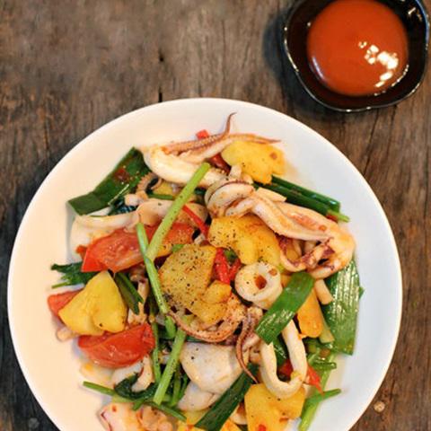 Cách làm mực xào sa tế