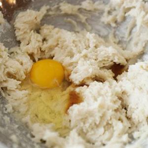 Cách làm muffin chuối kem phô mai