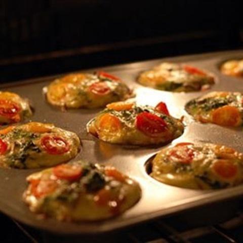 Cách làm muffin trứng thịt xông khói