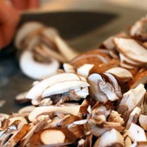 Cách làm muffin trứng thịt xông khói