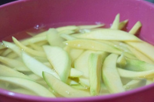 Muối củ cải kiểu Hàn ngon miễn chê ăn kèm cơm thì hết veo