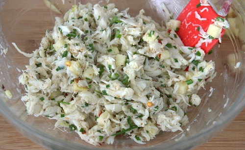 Mướp đắng xào tàu xì và thịt gà ngon khó cưỡng