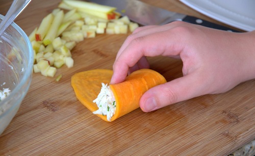 Mướp đắng xào tàu xì và thịt gà ngon khó cưỡng