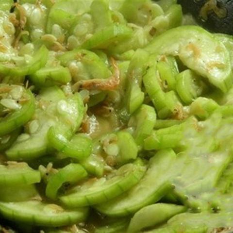 Cách làm mướp hương xào tép