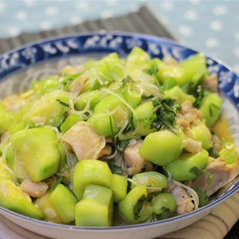 Cách làm mướp hương xào thịt gà