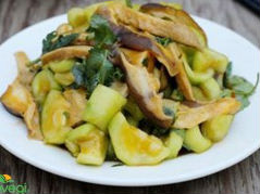 Mướp xào nấm giòn ngọt