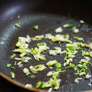 Cách làm mướp xào tôm thịt