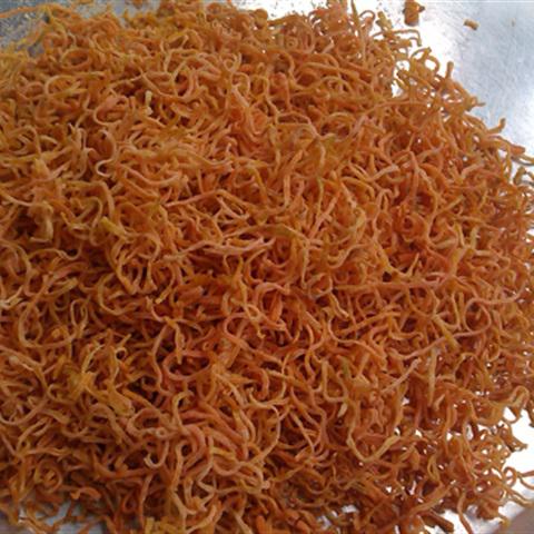 Cách làm mứt cà rốt bào sợi