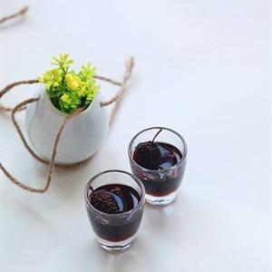 Cách làm mứt dâu tằm ngọt ngào