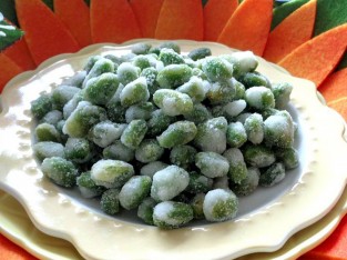 Mứt đậu xanh khai vị đầu Xuân