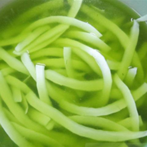 Cách làm mứt dừa lá dứa