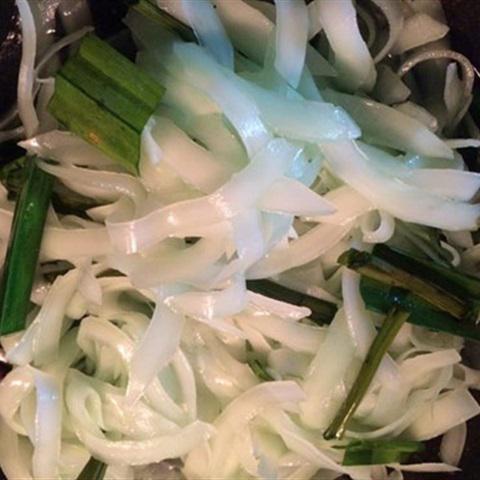 Cách làm mứt dừa màu lá dứa