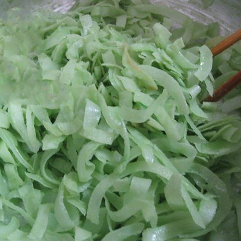 Cách làm mứt dừa trà xanh