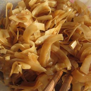 Cách làm mứt dừa với cà phê