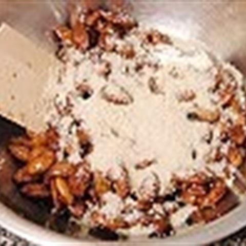 Cách làm mứt hạnh nhân