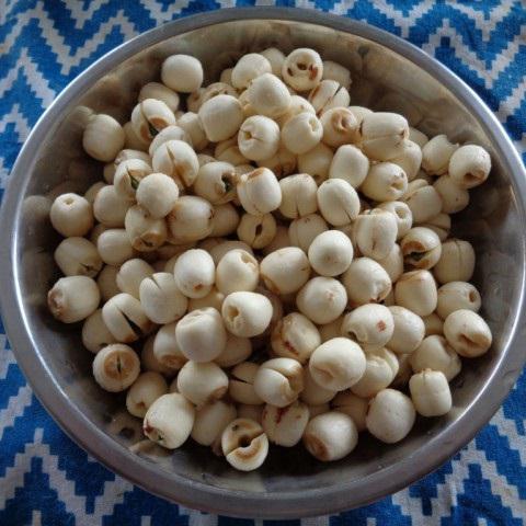 Cách làm mứt hạt sen khô