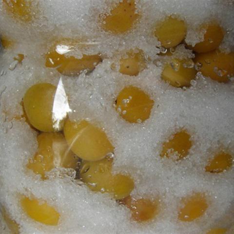 Cách làm mứt mơ dẻo ngọt