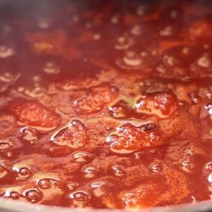 Cách làm mứt táo với cà chua