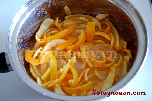 Mứt vỏ cam dẻo thơm chống viêm họng ngày lạnh