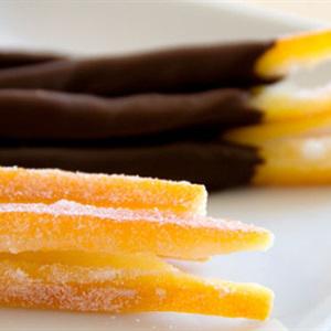 Mứt vỏ cam nhúng chocolate