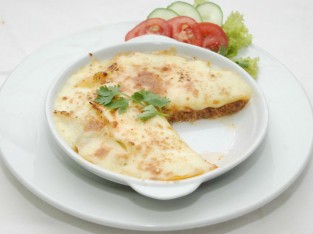 Mỳ lá sốt bò bằm