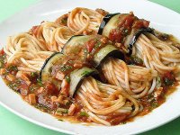 Mỳ spaghetti cuộn cà tím