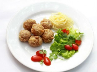 Mỳ Ý viên thịt heo