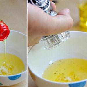 Cách làm nấm mỡ xiên xúc xích nướng