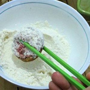 Cách làm nấm nhồi thịt chiên xù