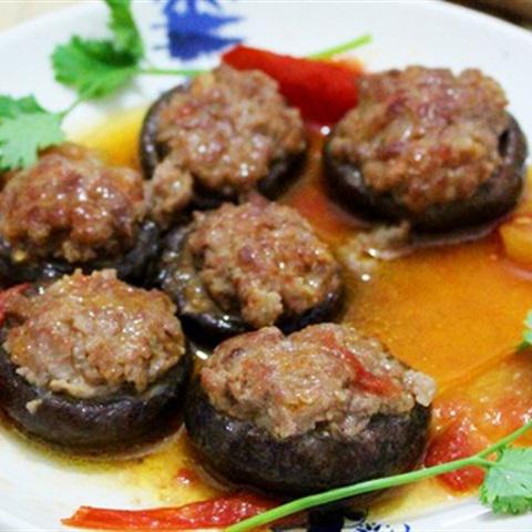 Cách làm nấm nhồi thịt sốt cà