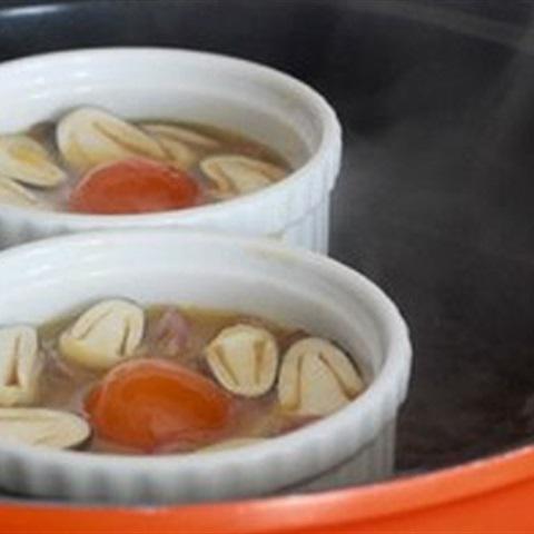 Cách làm nấm rơm hấp trứng muối