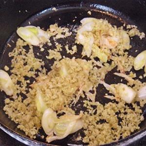 Cách làm nấm xào ngũ vị