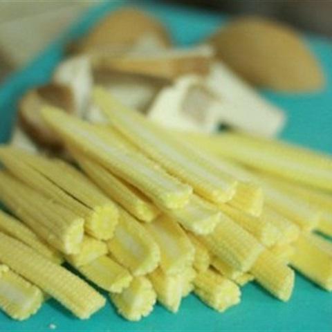 Cách làm nấm xào rau củ